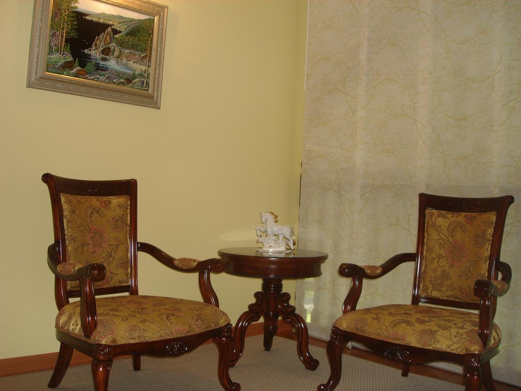 Le Petit Etang Bed and Breakfast La Trinité-Surzur Buitenkant foto