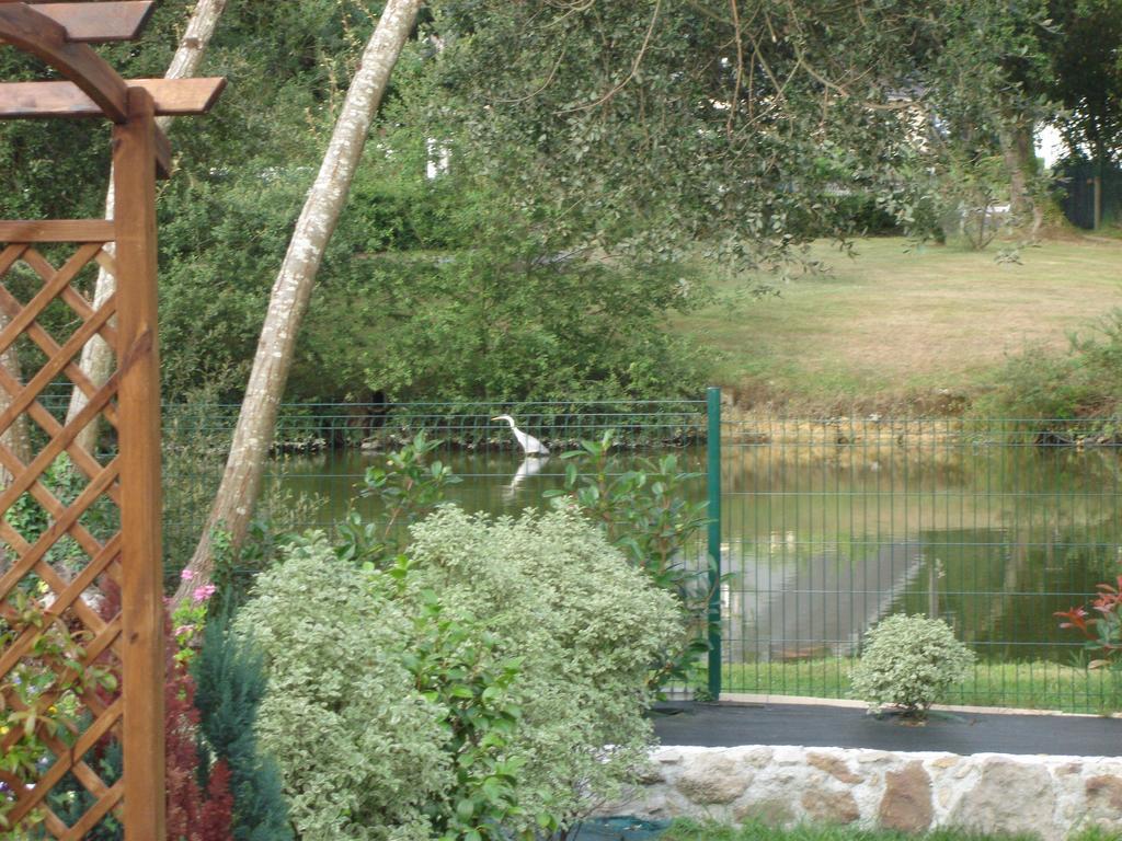 Le Petit Etang Bed and Breakfast La Trinité-Surzur Buitenkant foto
